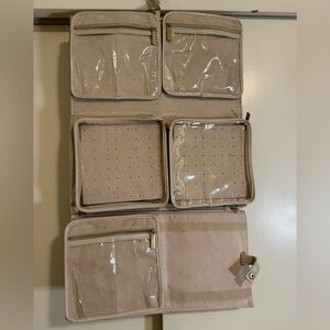 Large Kendra Scott Travel Organizer